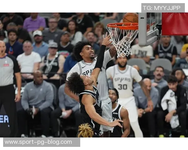 马刺重视卡斯尔与哈珀不愿为字母交易两大潜力新星